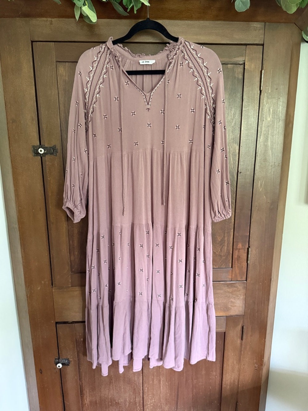 Boho Tiered Embroidered Midi Dress - Mauve
